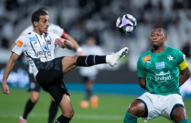 الشباب ضد النجمة.. التعادل يحسم موقعة الدوري السعودي