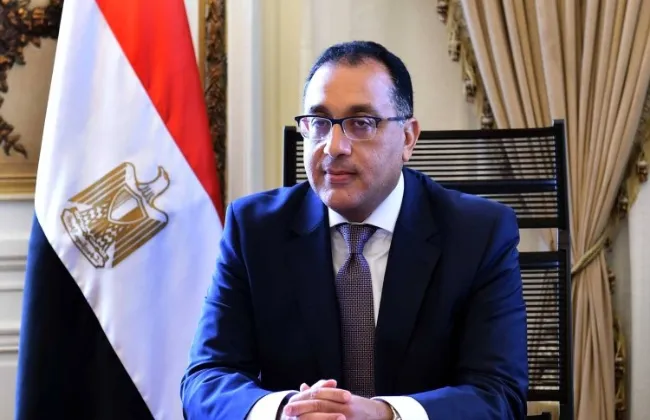 رئيس الوزراء يهنئ شيخ الأزهر بمناسبة العام الهجرى الجديد