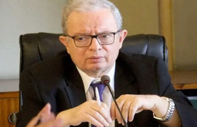 نائب رئيس مجلس الوزراء يهنئ الرئيس السيسى بمناسبة العام الهجرى الجديد