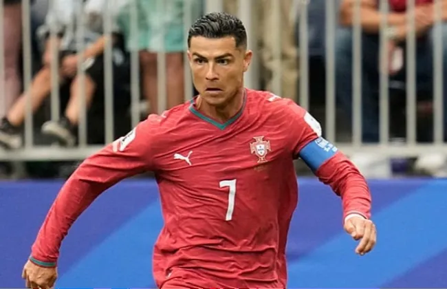 رونالدو يقود البرتغال لسحق أوزبكستان 5-0 في كأس العالم