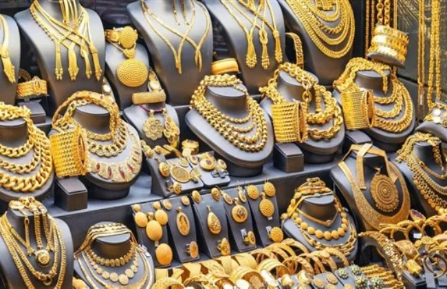 سعر الذهب فى مصر اليوم لجميع الأعيرة المتداولة.. عيار 21 يسجل 6380 جنيها