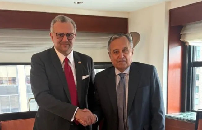 نبيل فهمى يبحث مع مستشار ترامب تطورات السودان وليبيا وجهود احتواء التصعيد