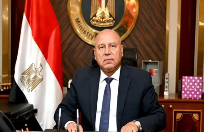 النقل: زيادة رسوم استعمال مرور السيارات على طريق وادى النطرون - العلمين