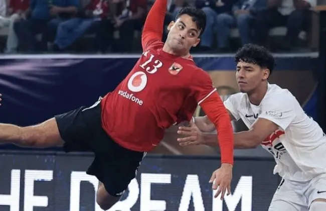 الأهلى يهزم الزمالك 30 /25 ويتوج ببرونزية بطولة العالم لأندية اليد
