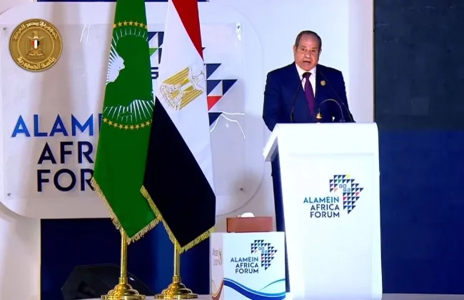 الرئيس السيسى يؤكد لأفورقى دعم مصر الكامل لأمن واستقرار دولة إريتريا واحترام سيادتها